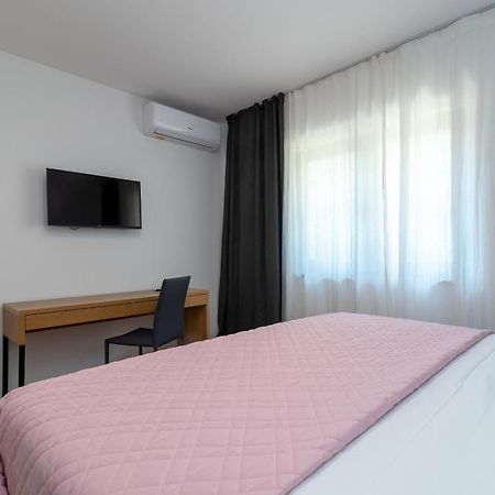 Maca Apartments & Suites Trogir Exterior foto