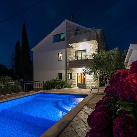 Maca Apartments & Suites Trogir Exterior foto