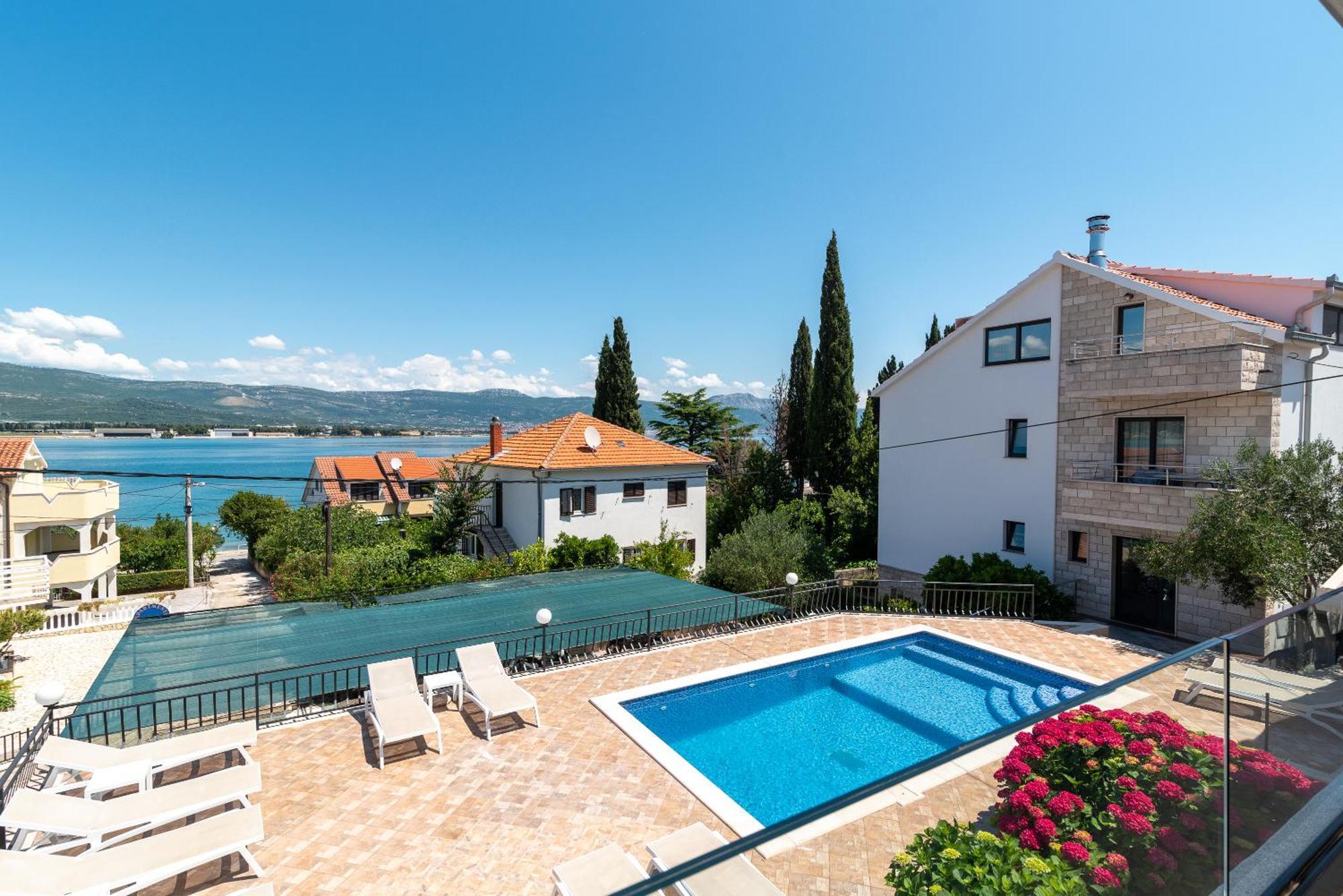 Maca Apartments & Suites Trogir Exterior foto